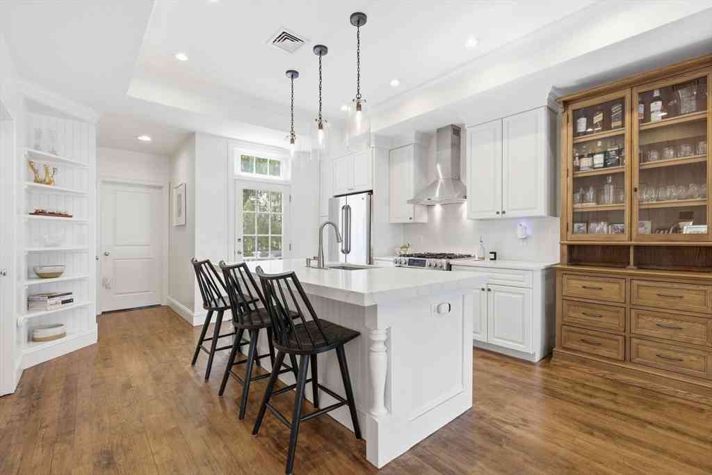 Condo For Sale - 7 Mystic Street #2<br/> Boston, MA 02129