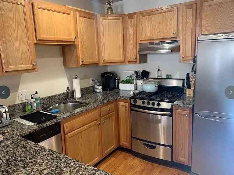 Condo For Rent - 93 Endicott #2<br/> Boston, MA 02113
