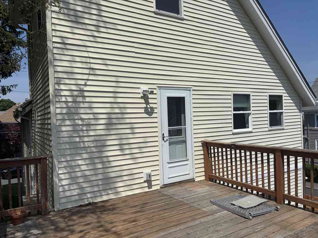Apartment For Rent - 68 Eddy St #2<br/> North Attleboro, MA 02760