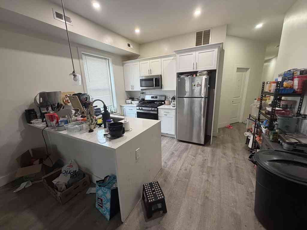 Apartment For Rent - 301-305 Dudley #2<br/> Boston, MA 02119