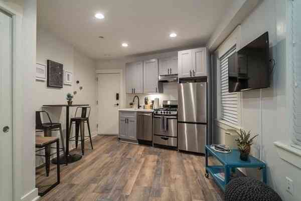 Apartment For Rent - 27 Charter Street #3<br/> Boston, MA 02113