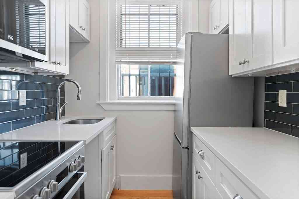 Apartment For Rent - 35 Grove Street #9<br/> Boston, MA 02114