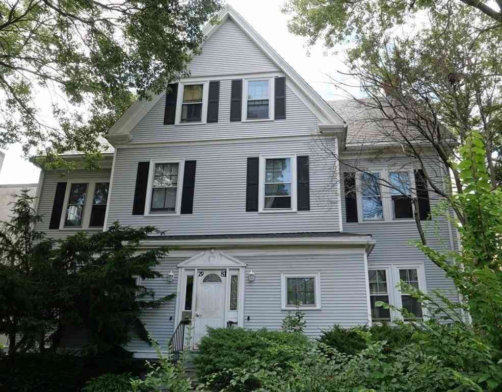 Apartment For Rent - 79 Oxford Street #1<br/> Cambridge, MA 02138