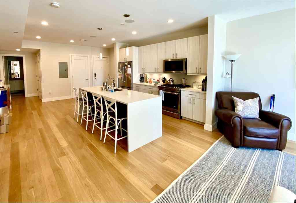 Condo For Rent - 488 Dorchester Ave #3C<br/> Boston, MA 02127