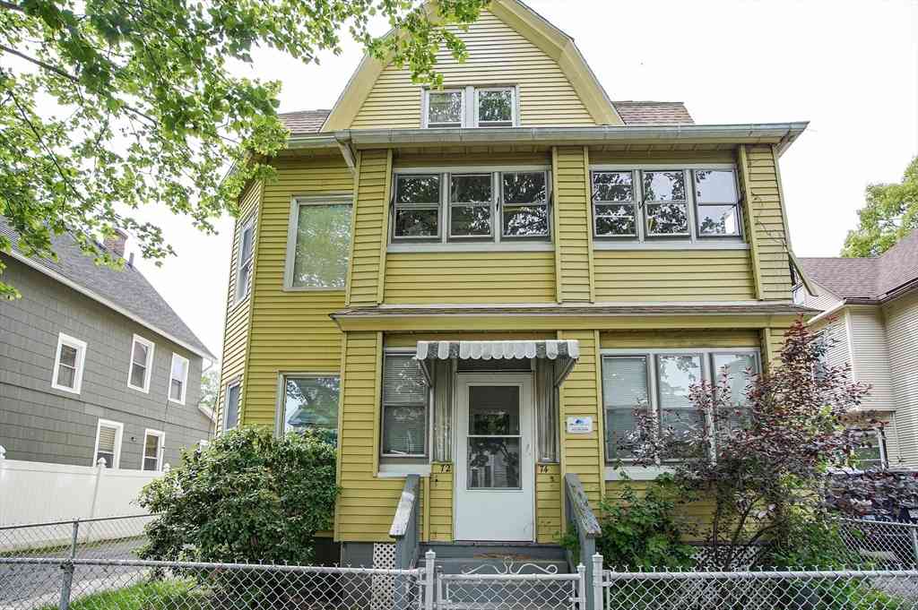Apartment For Rent - 72-74 Crystal Ave #3<br/> Springfield, MA 01108