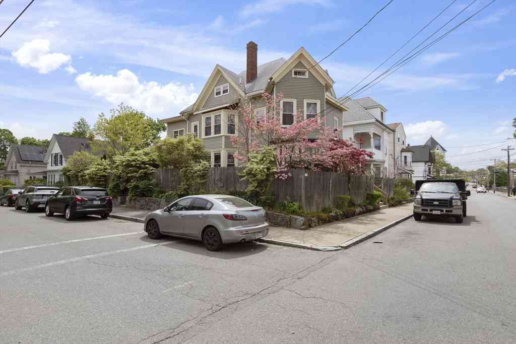 Homes For Rent - 60 Market St<br/> Brockton, MA 02301