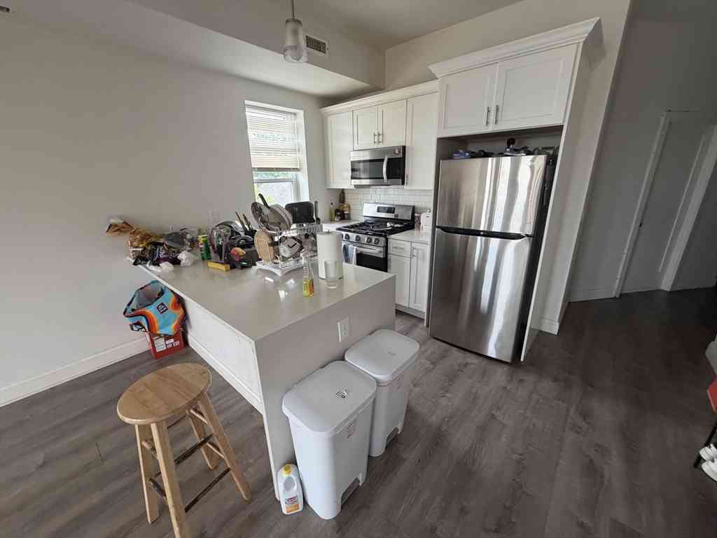 Apartment For Rent - 301-305 Dudley #8<br/> Boston, MA 02119