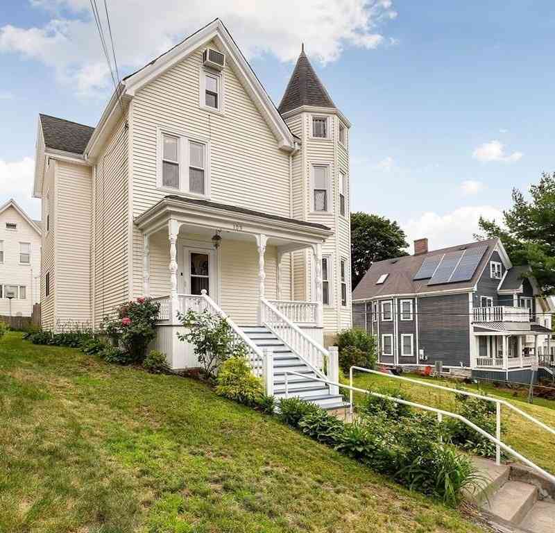 Homes For Rent - 109 Walnut St #109<br/> Malden, MA 02148