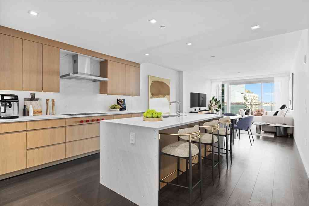 Condo For Sale - 150 Seaport Blvd #D<br/> Boston, MA 02210