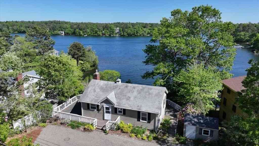 Homes For Sale - 207 Sandy Beach Road<br/> Plymouth, MA 02360