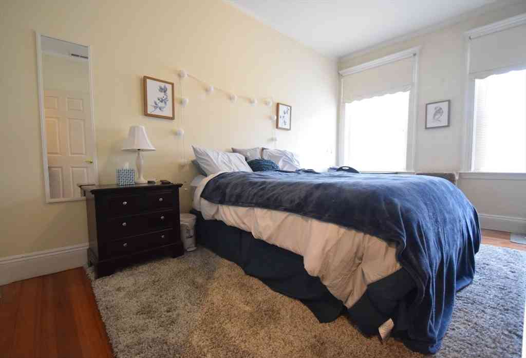 Apartment For Rent - 191 Winthrop Rd #4<br/> Brookline, MA 02445