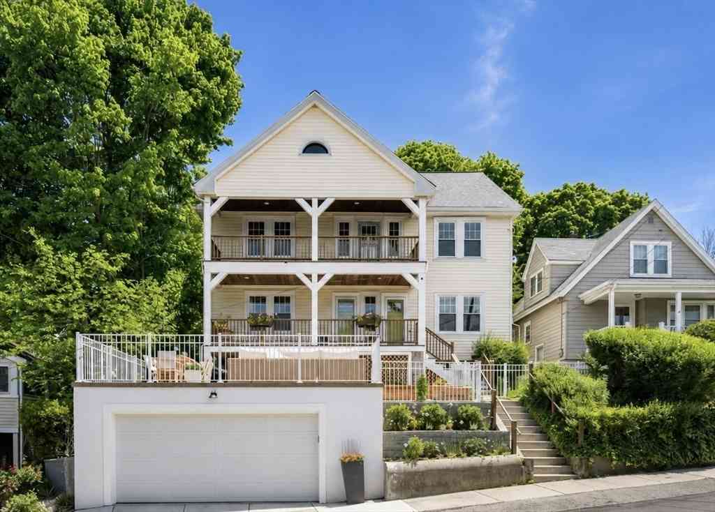 Homes For Rent - 8-10 York Avenue #10<br/> Watertown, MA 02472