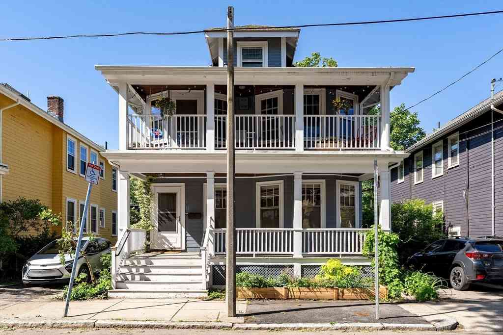 Condo For Sale - 21 Kingsboro Park #1<br/> Boston, MA 02130