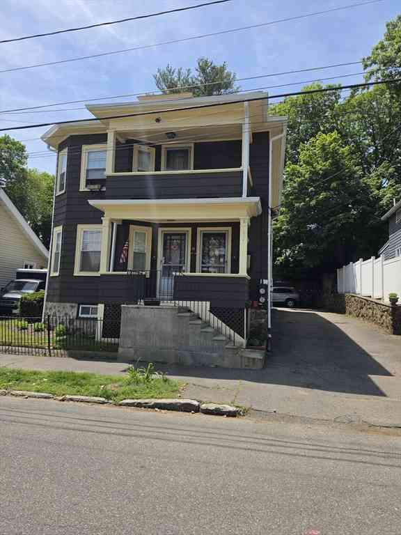Homes For Rent - 15 Fair Oaks #2<br/> Lynn, MA 01902