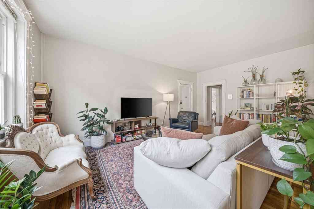 Condo For Rent - 36A St. Paul Street #1<br/> Brookline, MA 02446