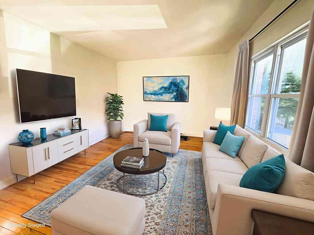 Apartment For Rent - 20 Shanley #1R<br/> Boston, MA 02135