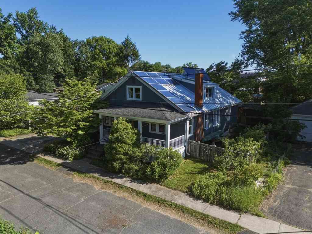 Homes For Sale - 35 Rust Avenue<br/> Northampton, MA 01060