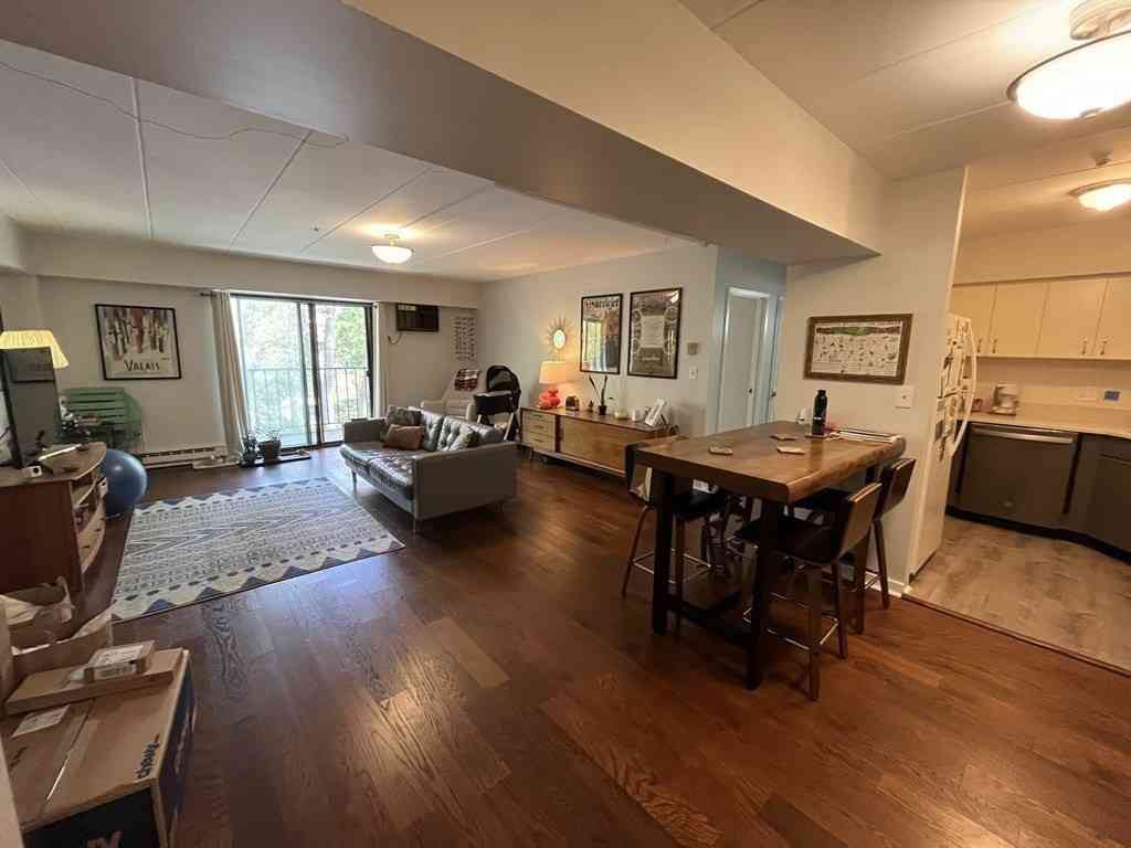 Condo For Rent - 135 Pleasant St #308<br/> Brookline, MA 02446