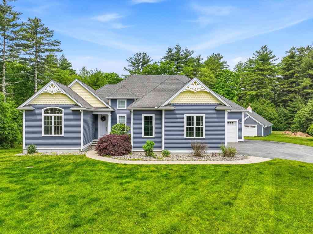Homes For Sale - 27 W River St<br/> Upton, MA 01568