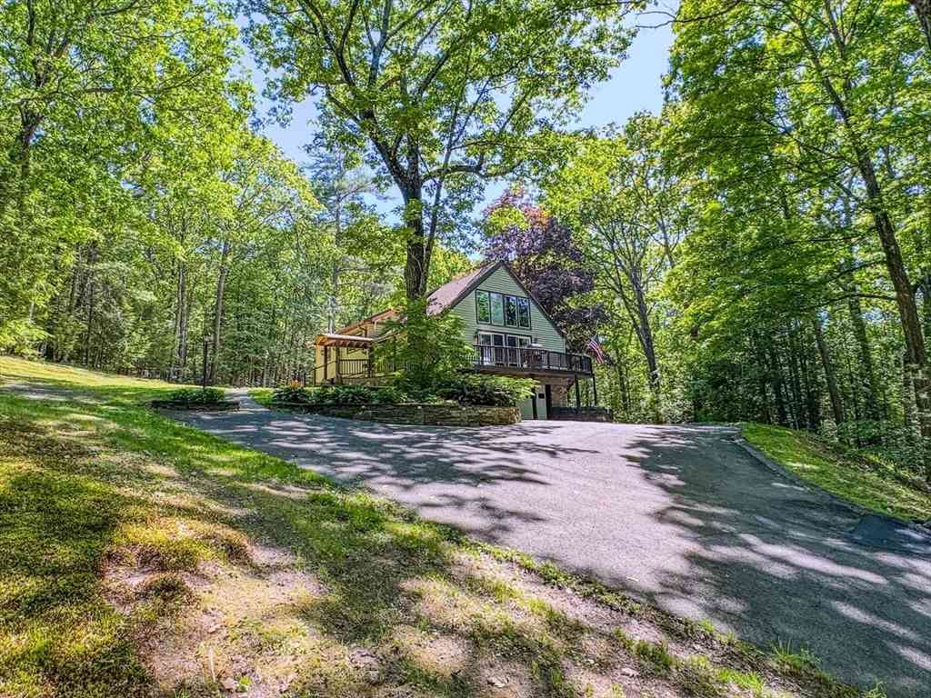 Homes For Sale - 70 Lovers Lane<br/> Greenfield, MA 01301