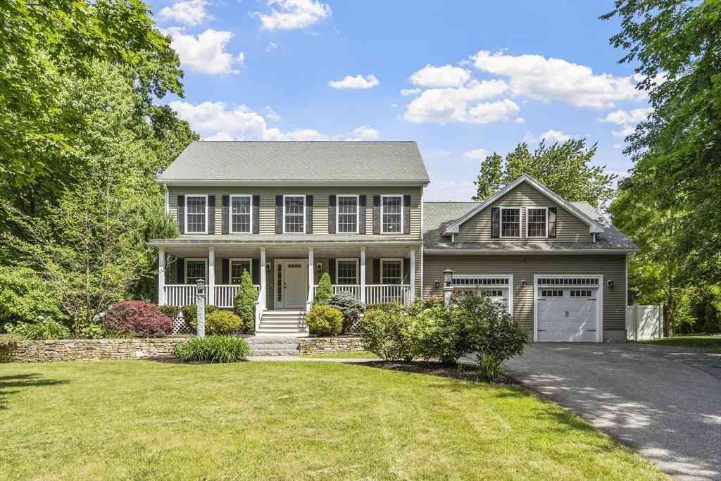 Homes For Sale - 42 Ballard Street<br/> Tewksbury, MA 01876