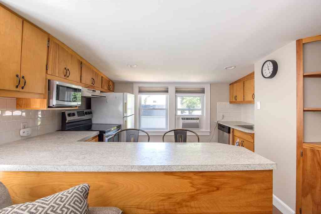 Apartment For Rent - 299 South Rd #2<br/> Bedford, MA 01730
