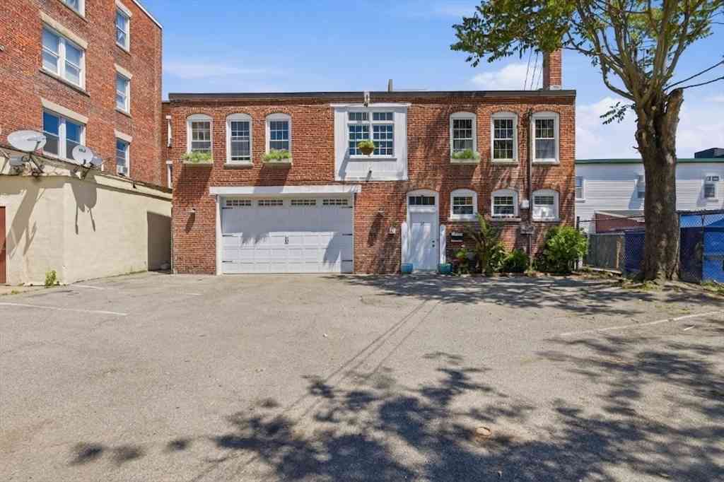 Homes For Sale - 55 Perkins St<br/> Salem, MA 01970