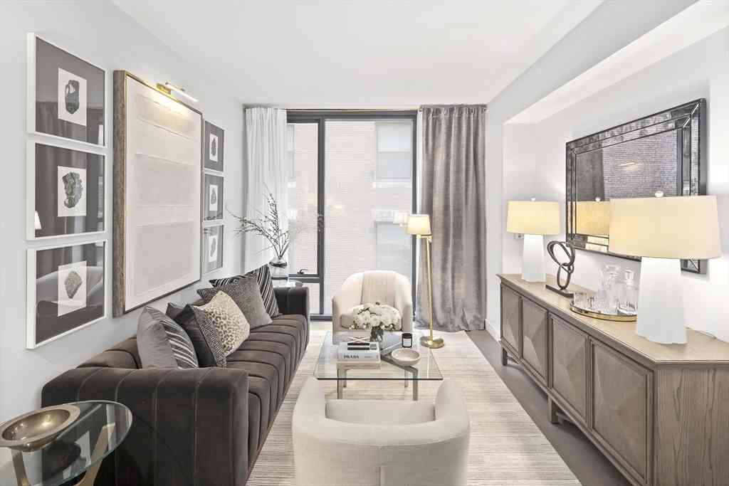 Condo For Sale - 55 Lagrange St #1005<br/> Boston, MA 02116