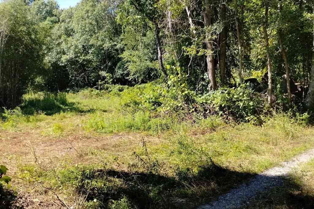 Vacant Land For Sale - 218 American Legion Hwy<br/> Westport, MA 02790