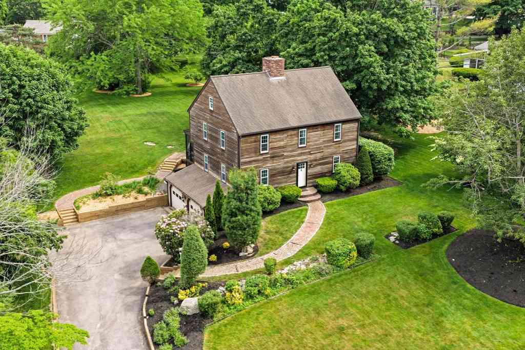 Homes For Sale - 19 Old Bridge Rd<br/> Hanover, MA 02339