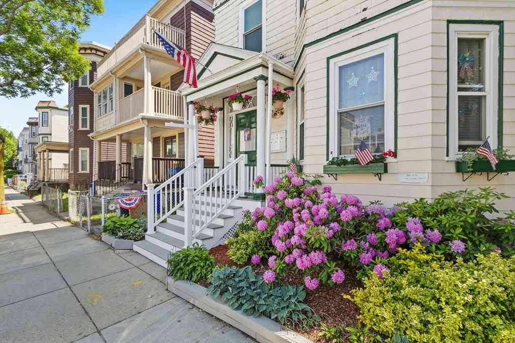 Condo For Sale - 9 Romsey St #3<br/> Boston, MA 02125