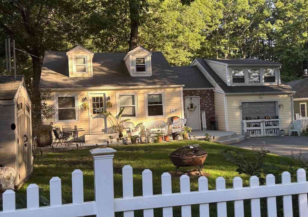 Homes For Sale - 20 South Shore Rd<br/> Westminster, MA 01473