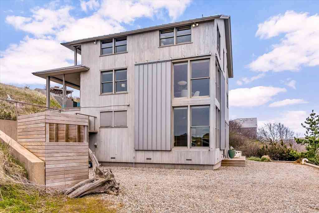 Homes For Sale - 116 N Pamet Road<br/> Truro, MA 02666