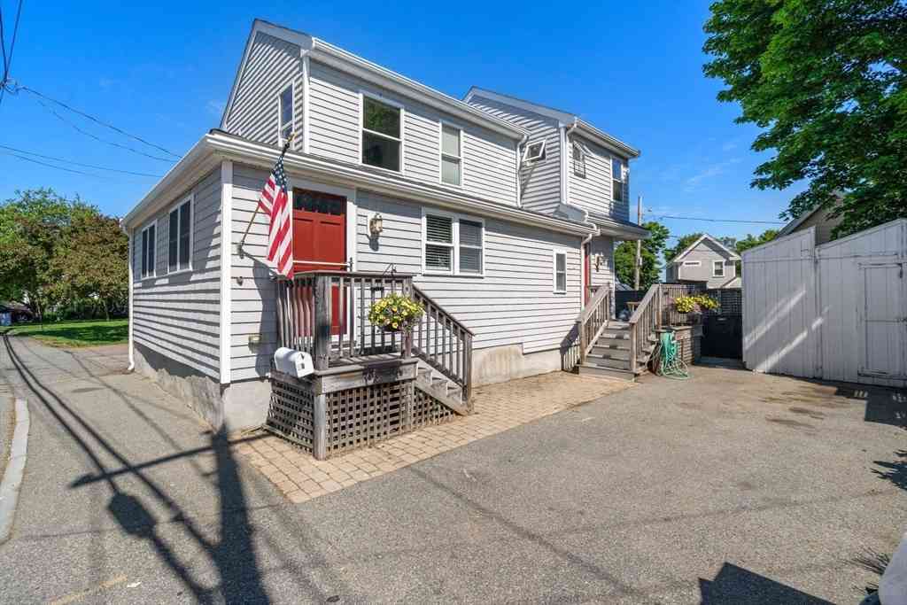 Homes For Sale - 58 Bay View Ave<br/> Quincy, MA 02169