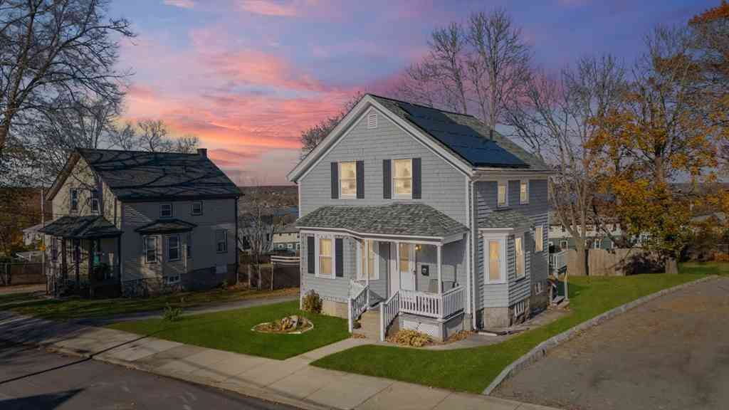 Homes For Sale - 232 Mt Pleasant<br/> Fall River, MA 02720