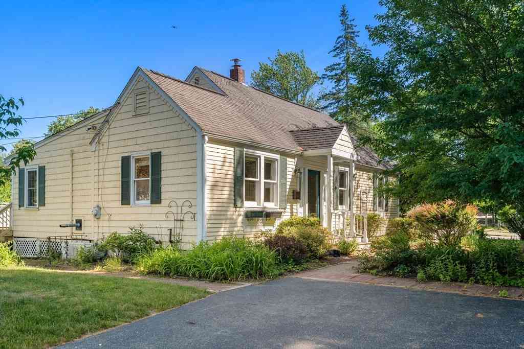 Homes For Sale - 19 Jefferson Road<br/> Northborough, MA 01532