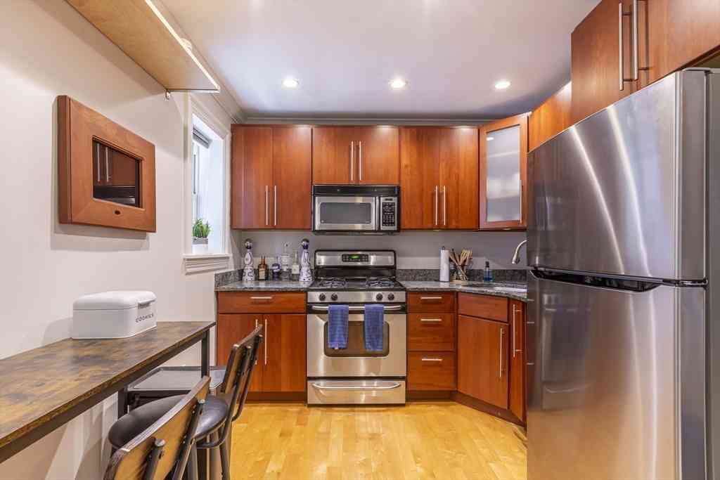 Condo For Sale - 52 Cooper St. #1<br/> Boston, MA 02113