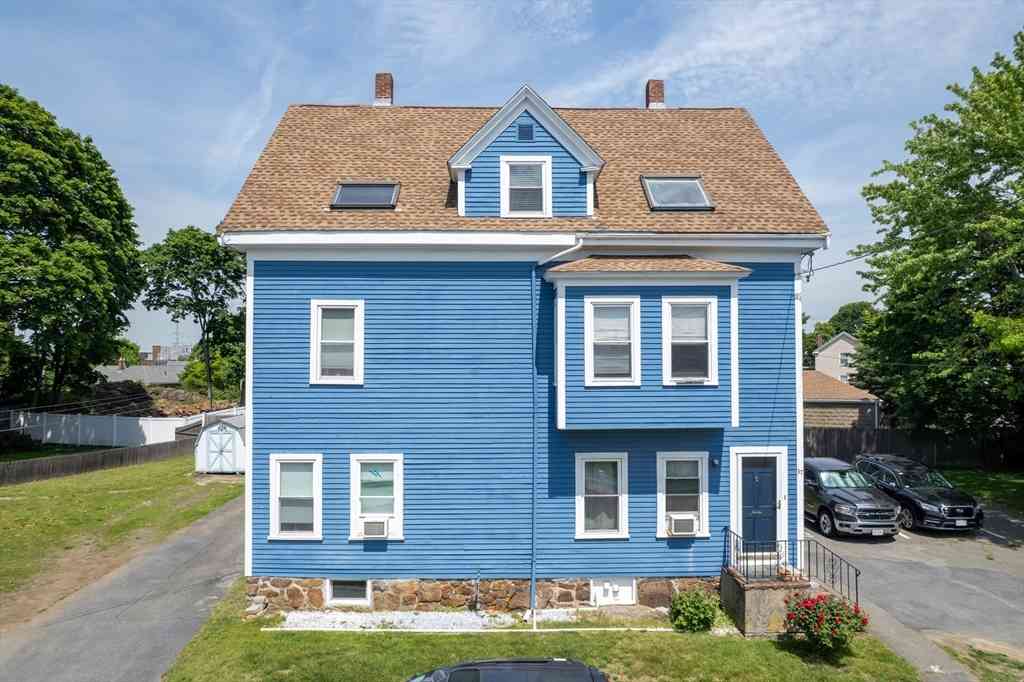 Condo For Sale - 37 Wellman St #3<br/> Beverly, MA 01915