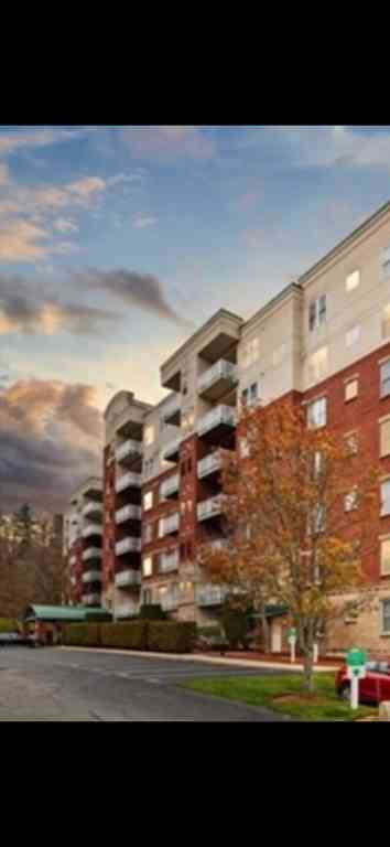 Condo For Rent - 38 Village #201<br/> Middleton, MA 01949