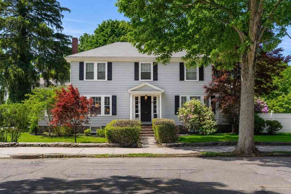 Homes For Sale - 67 Humphrey St<br/> Marblehead, MA 01945