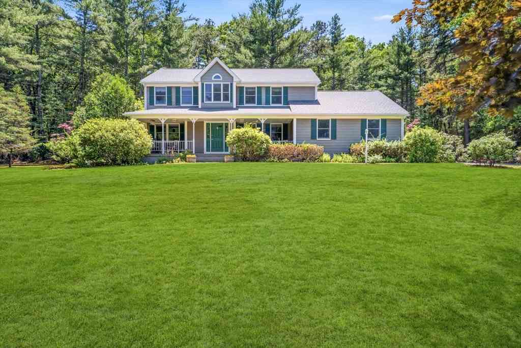 Homes For Sale - 5 Geryk Ct<br/> Southampton, MA 01073