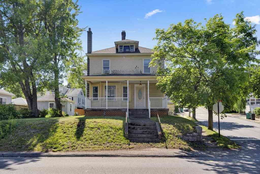 Homes For Sale - 251 Boutelle St<br/> Fitchburg, MA 01420