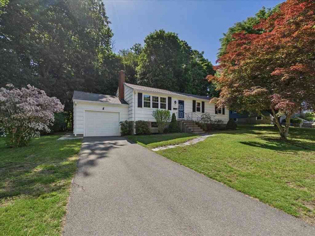 Homes For Sale - 121 Prospect St<br/> Canton, MA 02021
