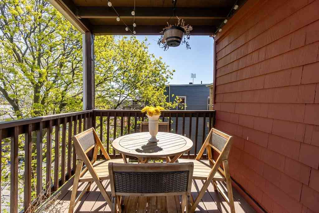 Condo For Sale - 498 Sumner Street #PH<br/> Boston, MA 02128
