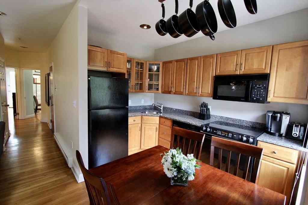 Condo For Rent - 103 E Brookline Street #4<br/> Boston, MA 01118