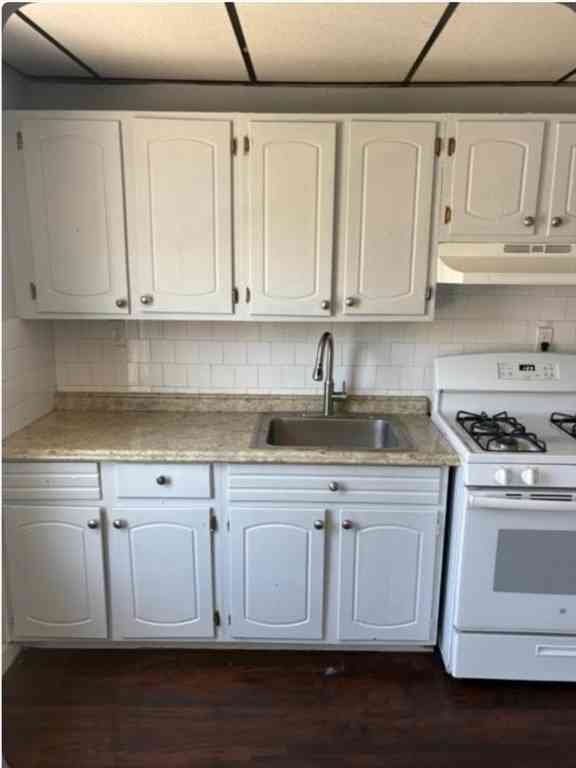 Apartment For Rent - 280 5th Street #2 SO<br/> Fall River, MA 02721