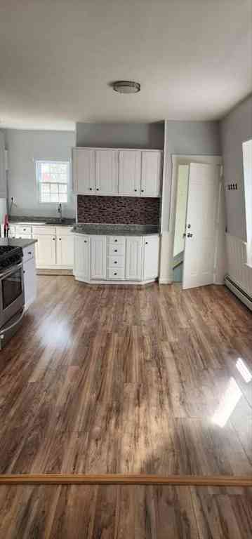 Apartment For Rent - 69 Clews #2<br/> Providence County, Pawtucket, RI 02861