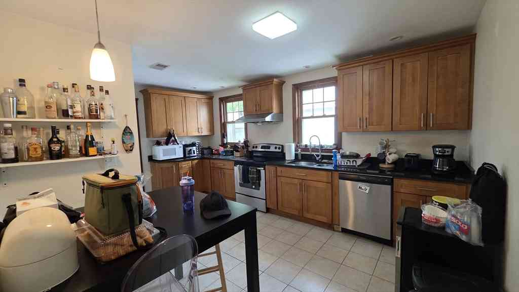 Apartment For Rent - 138 Nonantum St #1<br/> Boston, MA 02135