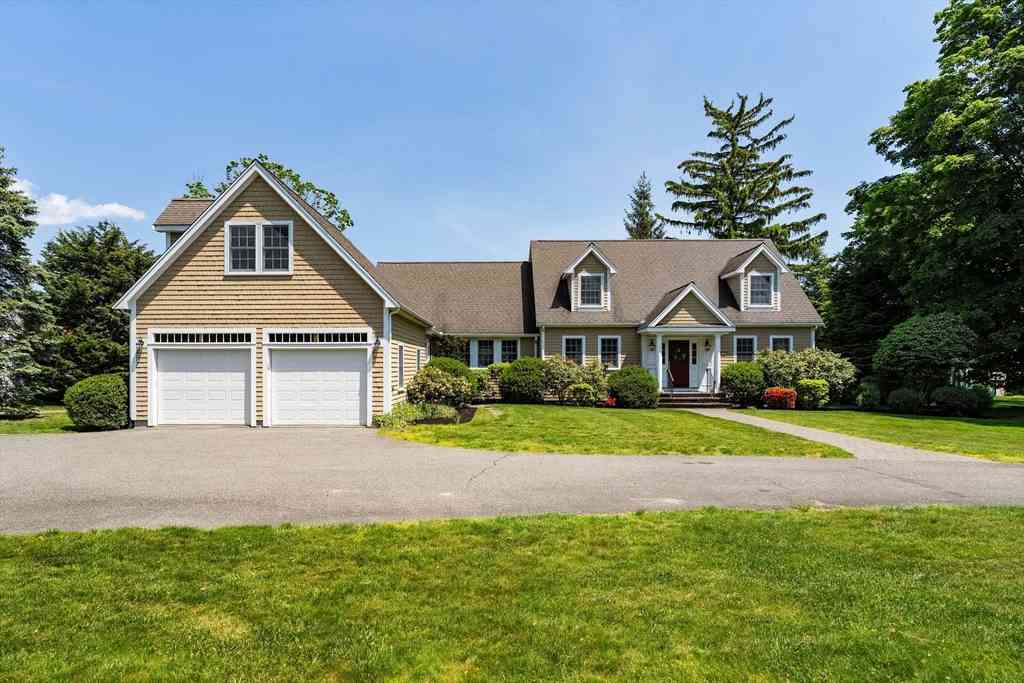 Homes For Sale - 282 Highland St<br/> Milton, MA 02186