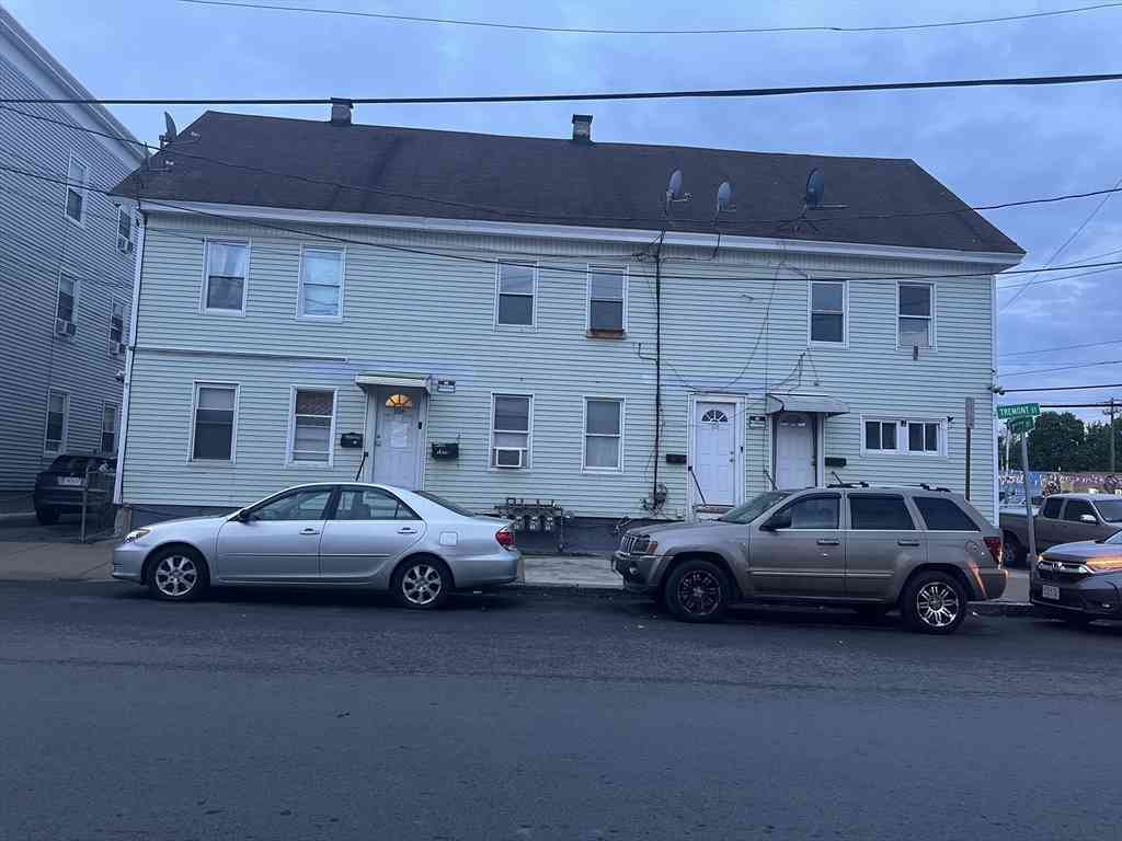 Homes For Rent - 106-110 Tremont St<br/> Lawrence, MA 01841